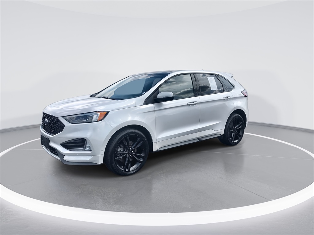 2019 Ford Edge ST photo 4