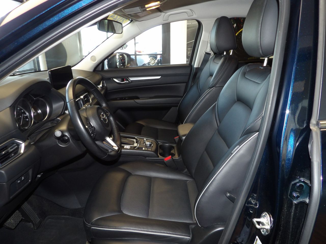 2024 Mazda CX-5 2.5 Select photo 25