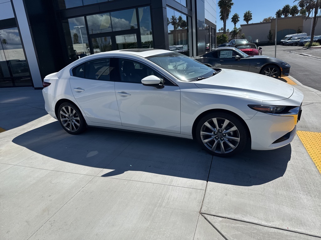 2021 Mazda Mazda3 Premium photo 26