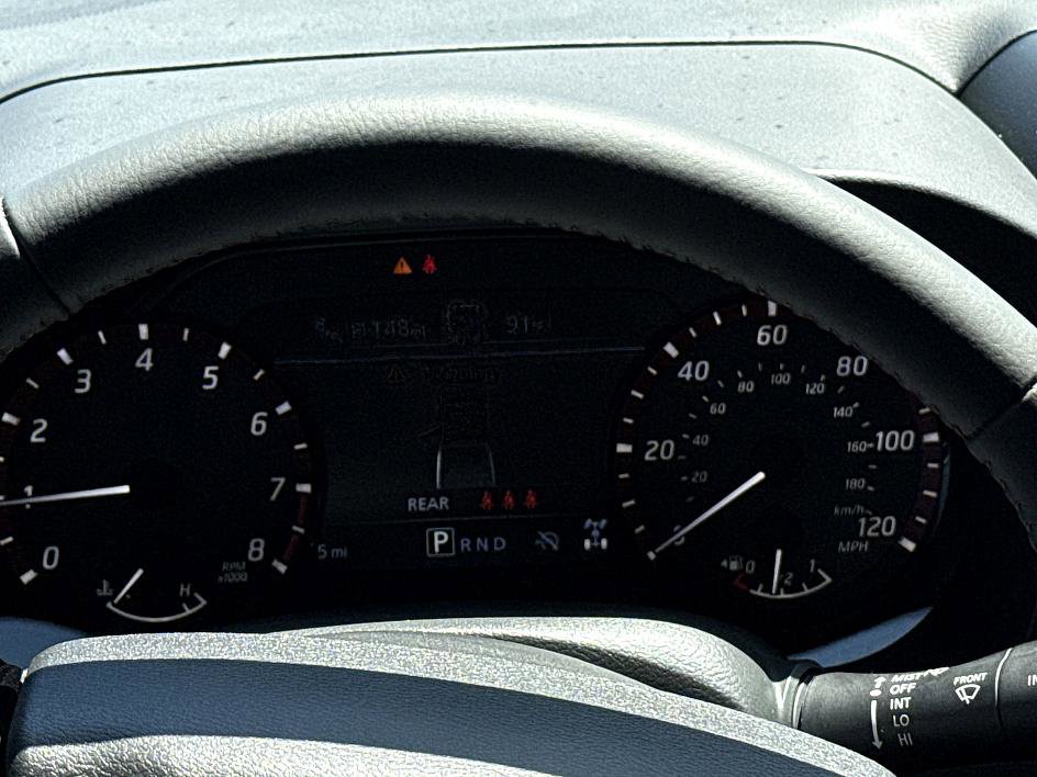2025 Nissan Frontier PRO-4X photo 13