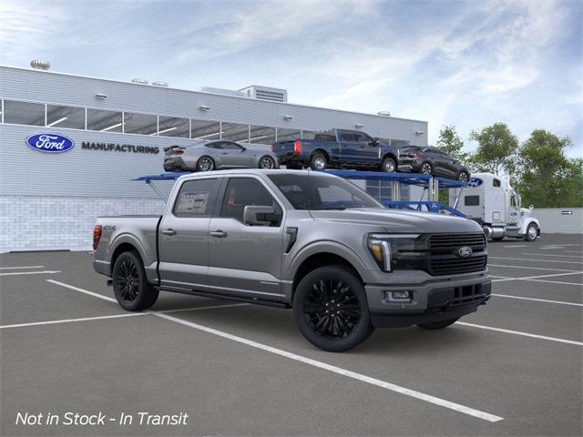 2025 Ford F-150 Platinum photo 5