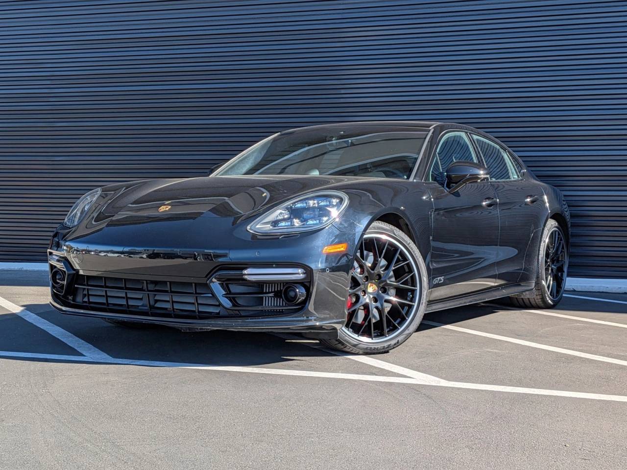 2020 Porsche Panamera GTS