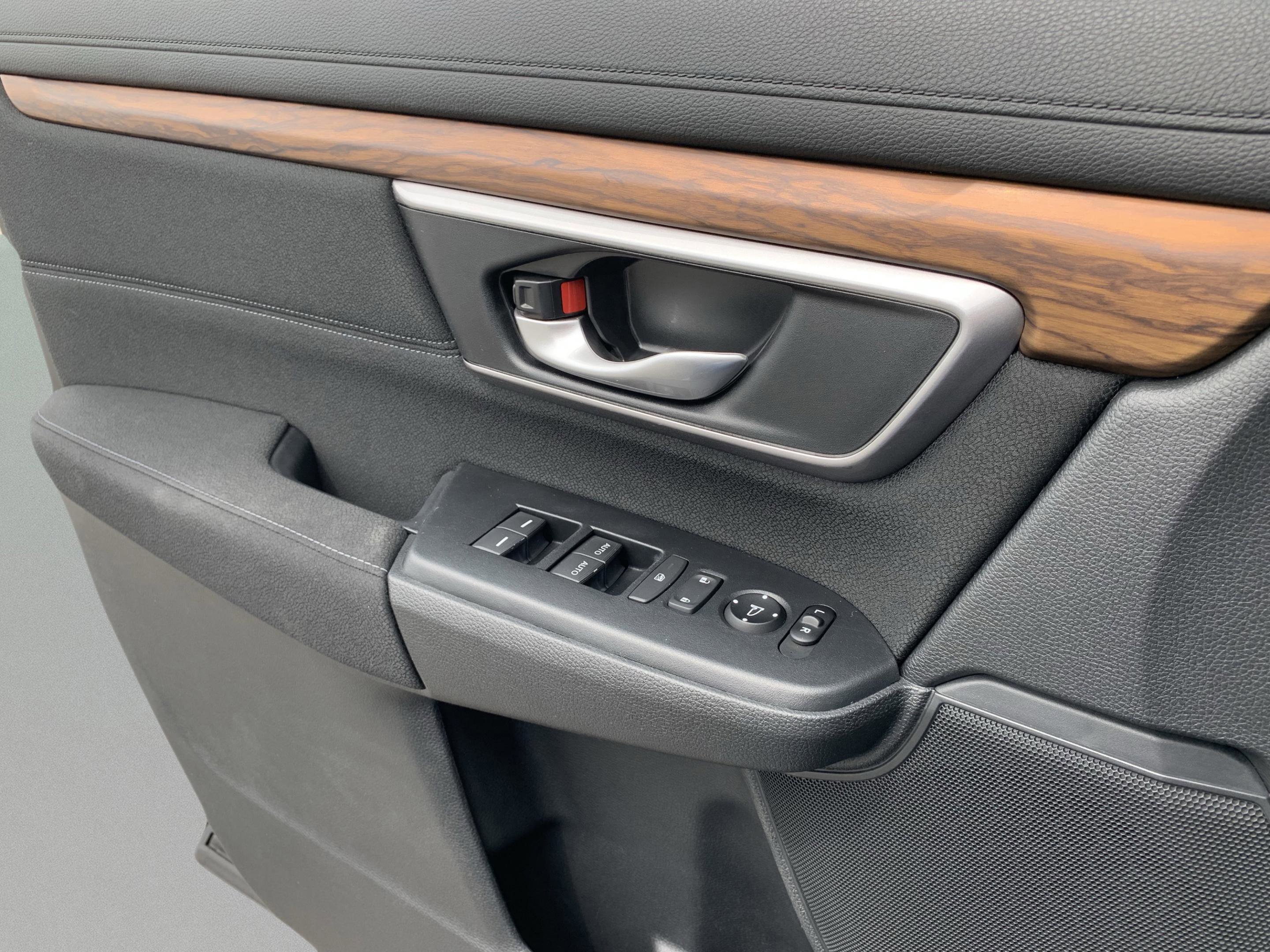 2018 Honda CR-V EX photo 19