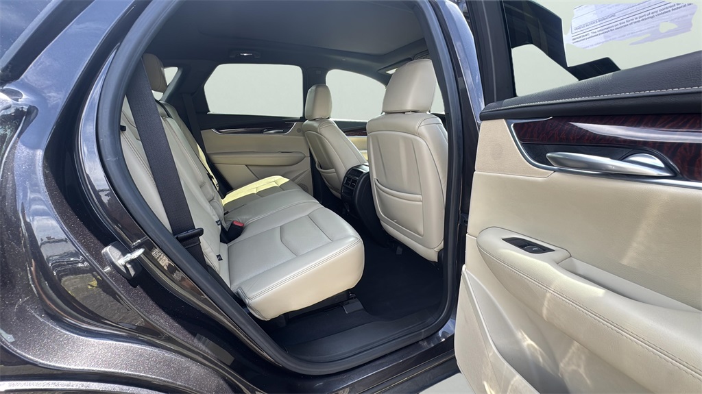 2018 Cadillac XT5 Luxury photo 12