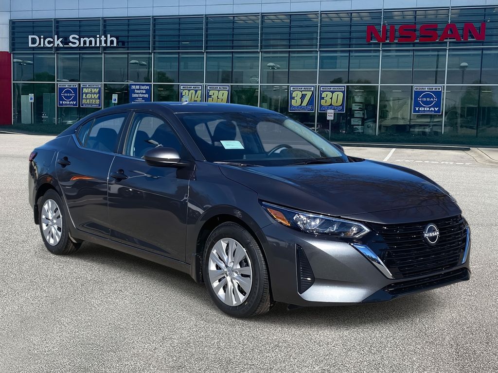 2025 Nissan Sentra S's photo