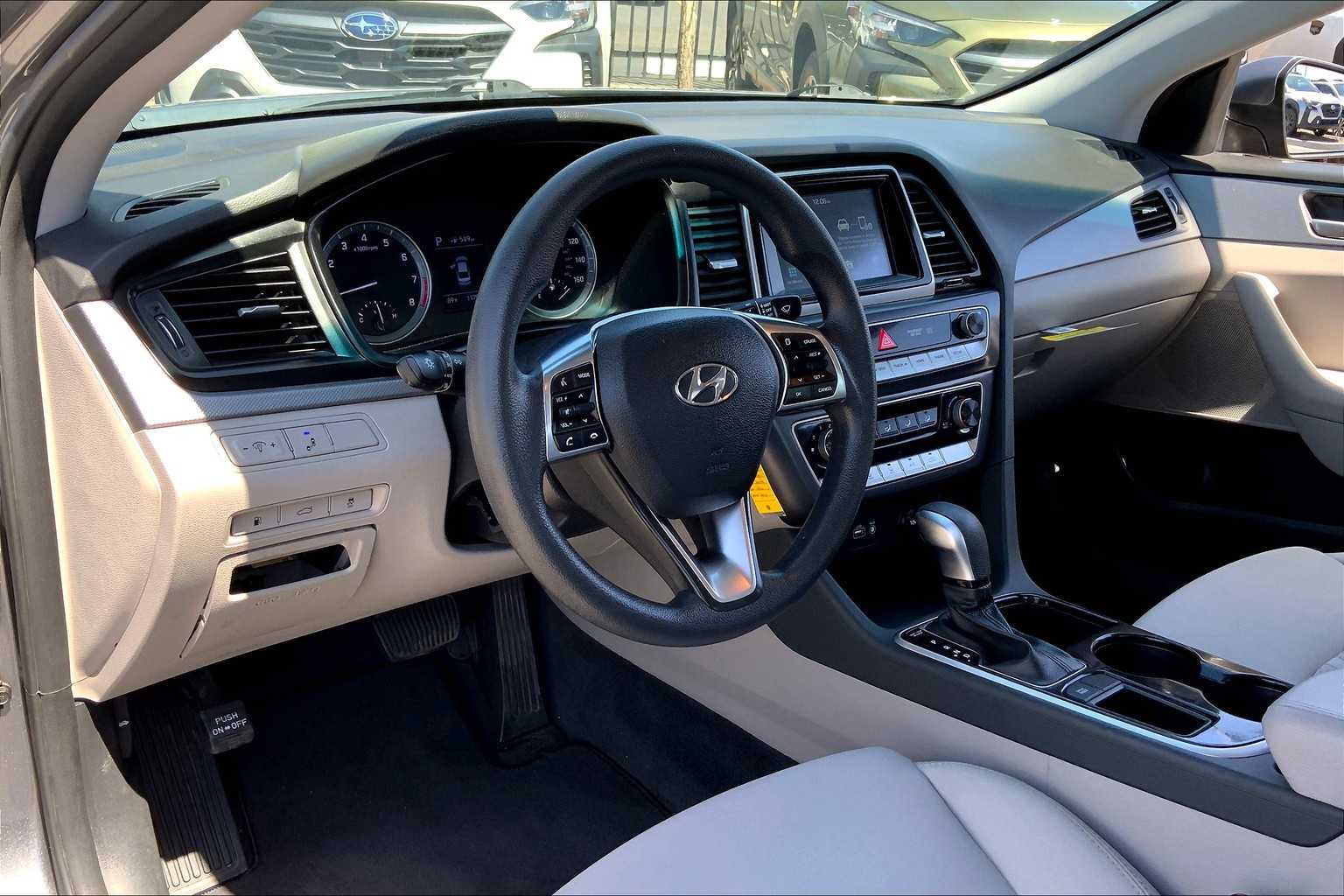 2018 Hyundai Sonata SE photo 15