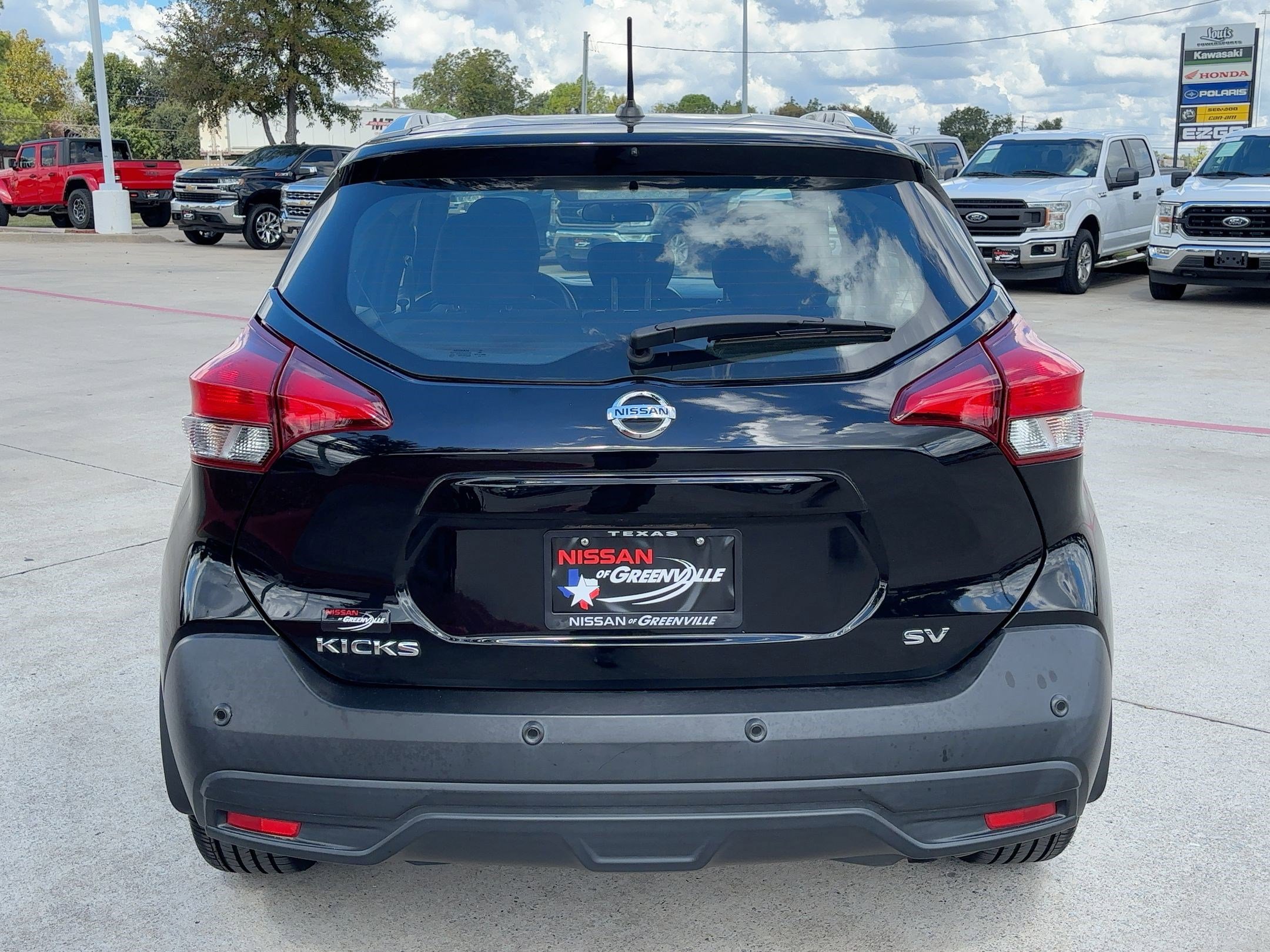 2020 Nissan Kicks SV photo 10