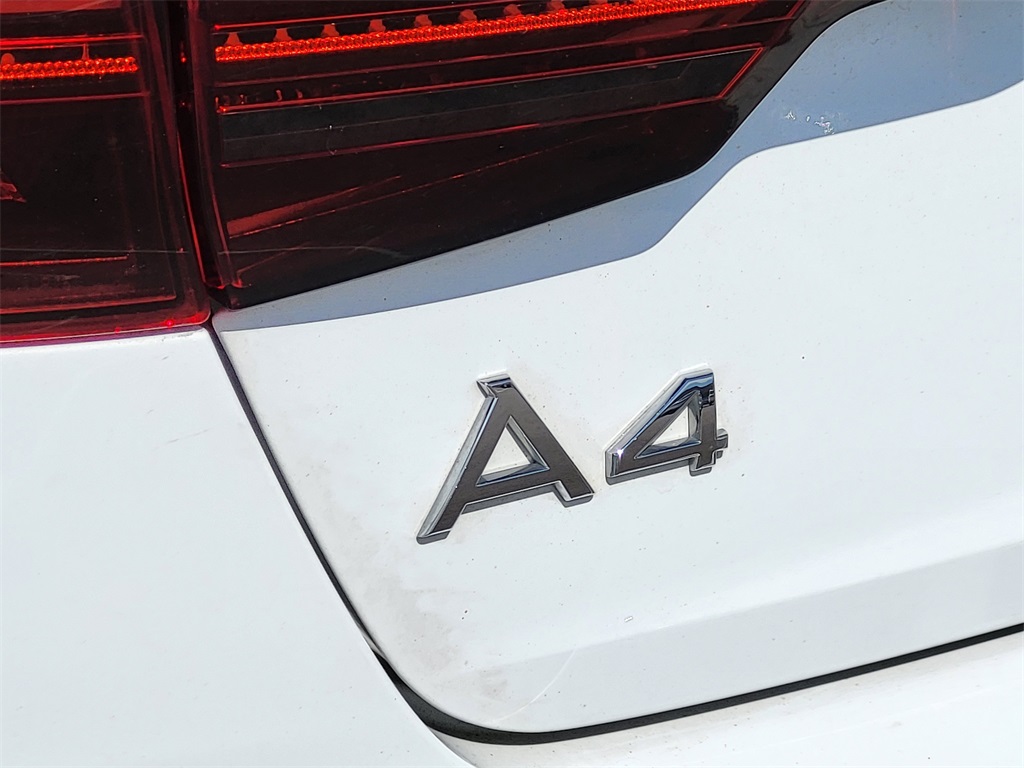 2020 Audi A4 45 Premium Plus Quattro photo 11