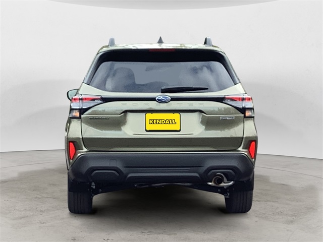 2025 Subaru Forester Premium photo 3