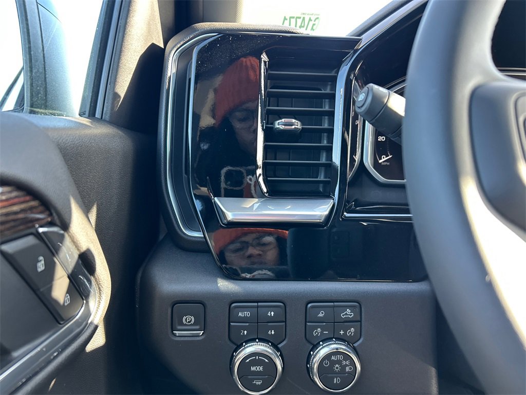 2026 GMC SIERRA - Image 17