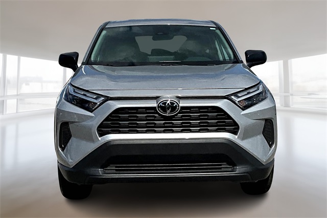 2024 Toyota RAV4 LE photo 2