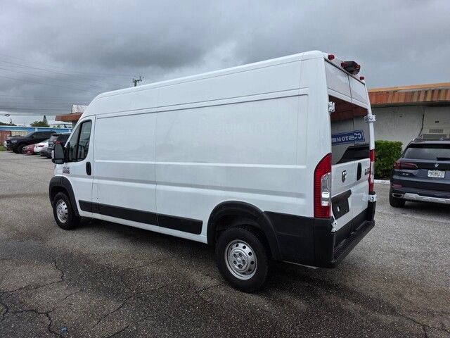 2022 Ram ProMaster 2500 Cargo Van photo 4
