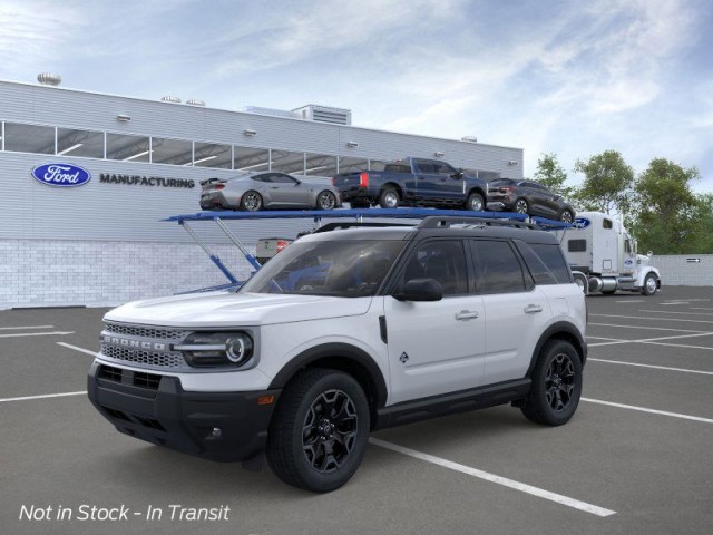 2025 Ford Bronco Sport Outer Banks's photo