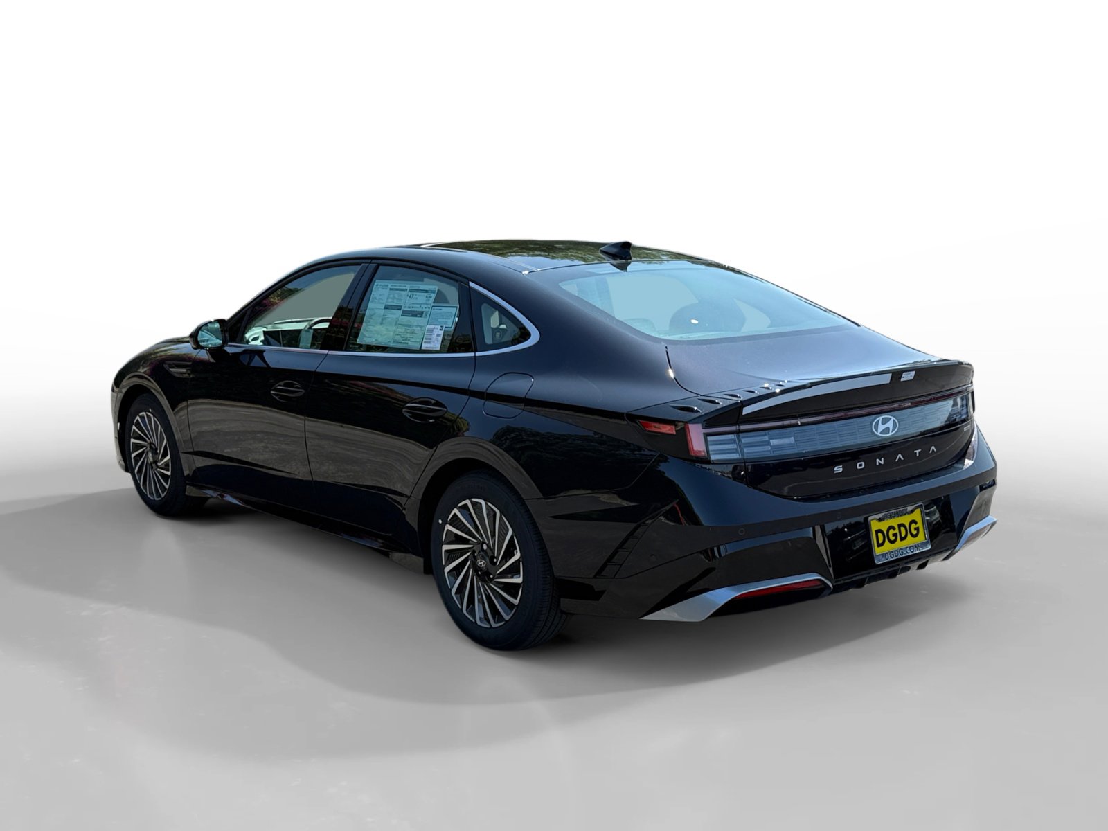 2025 Hyundai Sonata Hybrid Limited photo 3