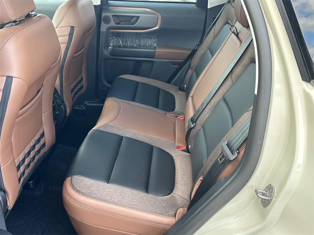 2025 Ford Bronco Sport Outer Banks photo 19