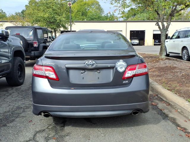 2011 Toyota Camry photo 4