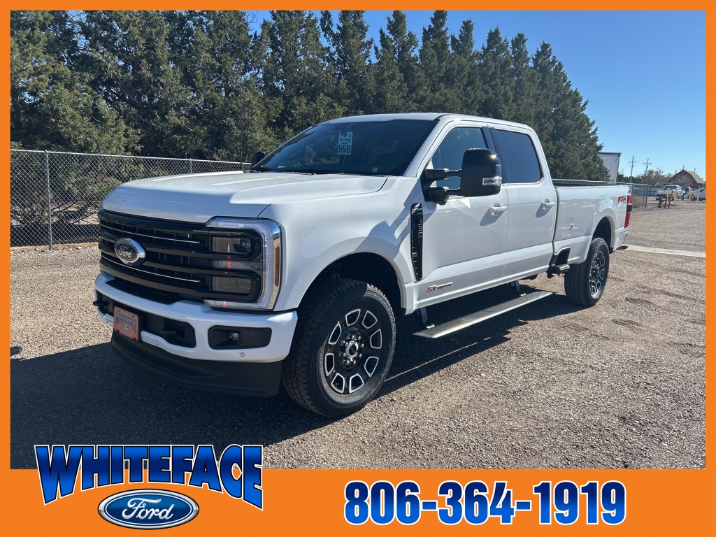 2026 Ford F-350 Super Duty Platinum's photo