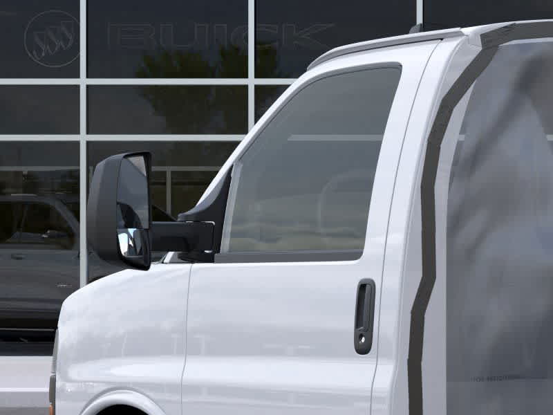 2025 Gmc Savana Cutaway 3500 photo 4