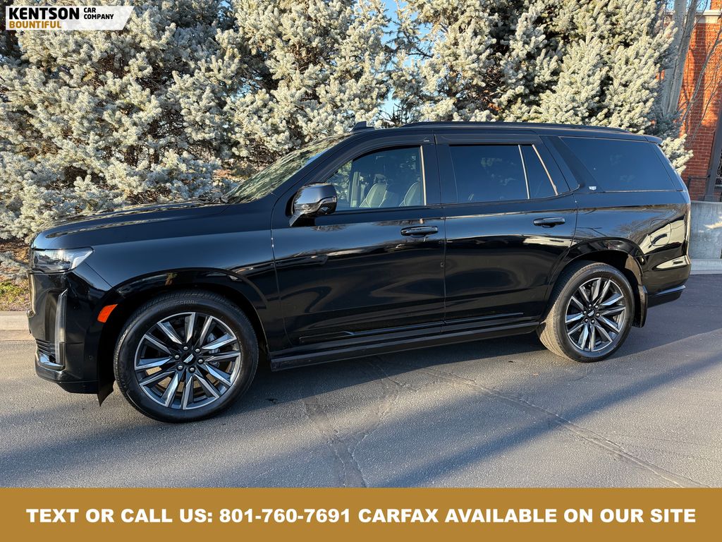 2023 Cadillac Escalade Sport's photo