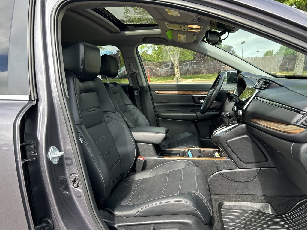2021 Honda CR-V Touring photo 28