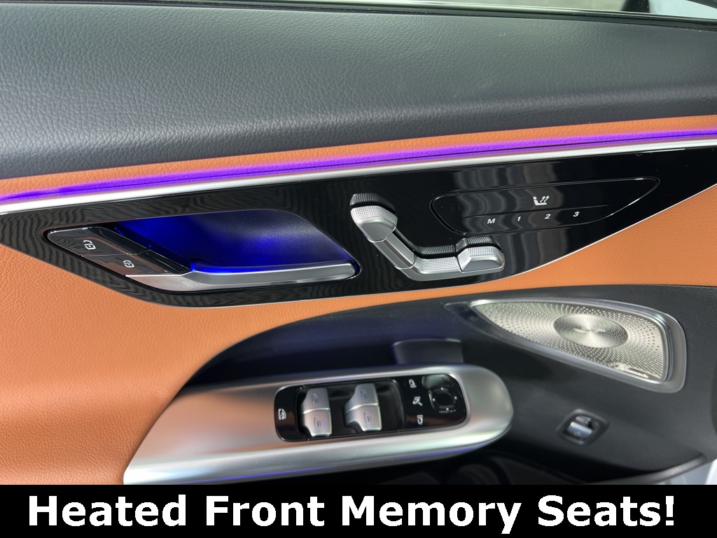 2025 Mercedes Benz C 300 4MATIC Sedan photo 3