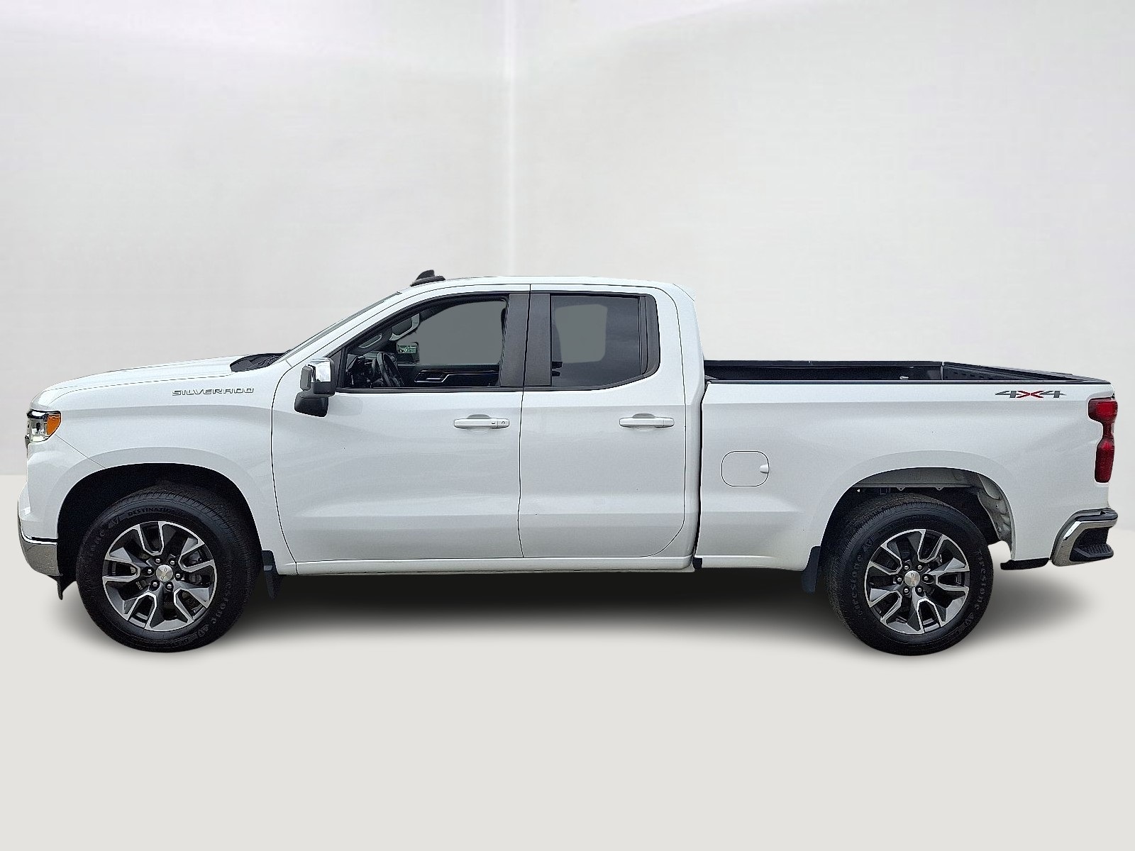2022 Chevrolet Silverado 1500 LT photo 7