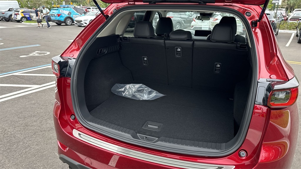 2024 Mazda CX-5 2.5 Select photo 57