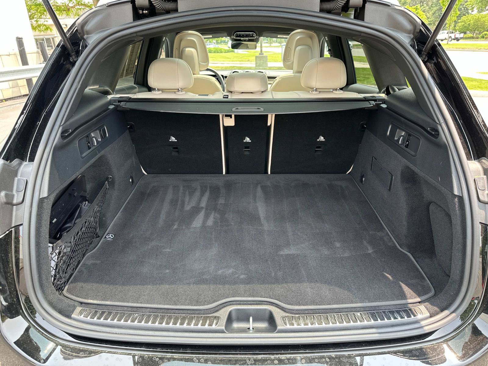 2024 Mercedes Benz GLC 300 4MATIC photo 8