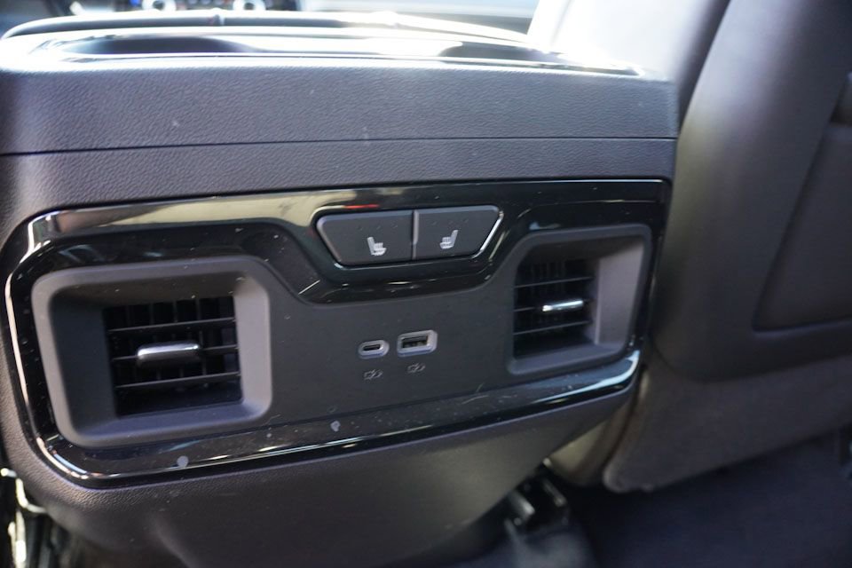 2024 Gmc Sierra 1500 AT4X photo 19