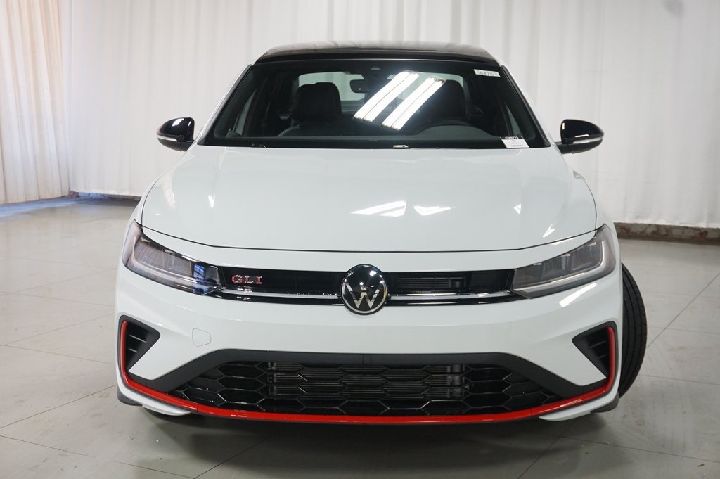 2025 Volkswagen Jetta GLI 2.0T Autobahn photo 3