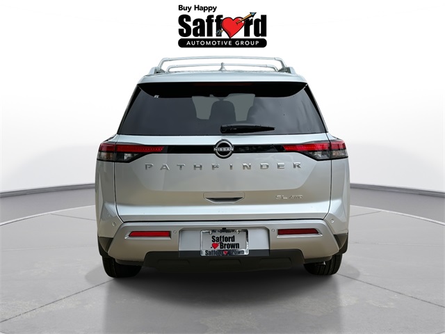 2025 Nissan Pathfinder SL photo 5