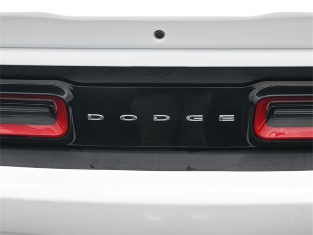 2022 Dodge Challenger GT photo 9