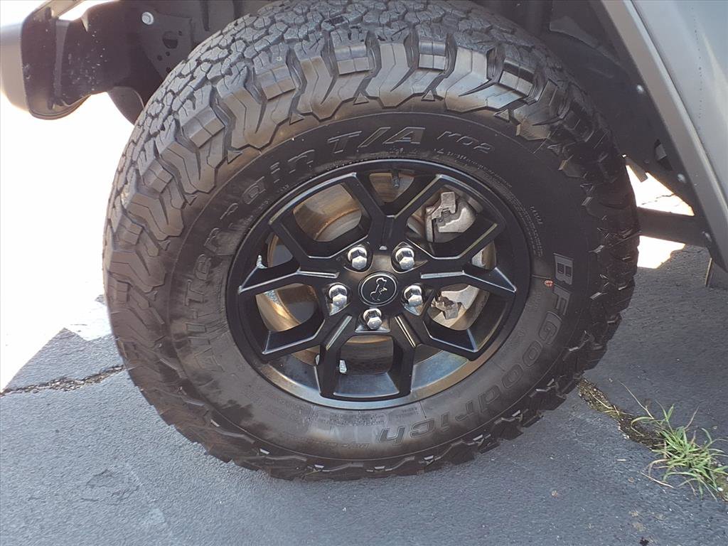 2024 Jeep Wrangler Willys photo 17