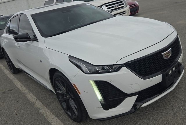 2022 Cadillac CT5 Sport photo 2