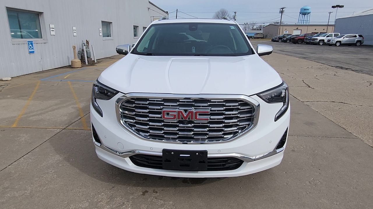 2020 Gmc Terrain Denali photo 2