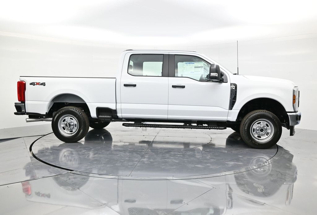 2026 Ford F-250 XL photo 3