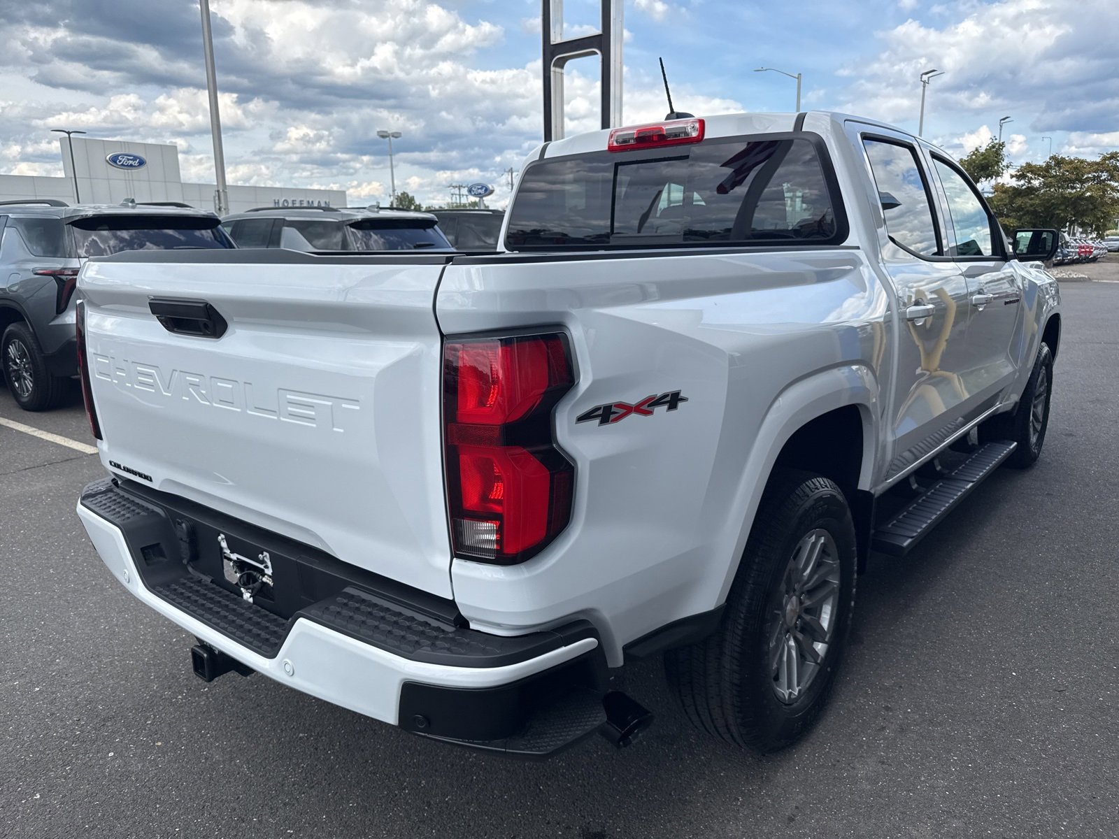 2026 Chevrolet Colorado LT photo 3
