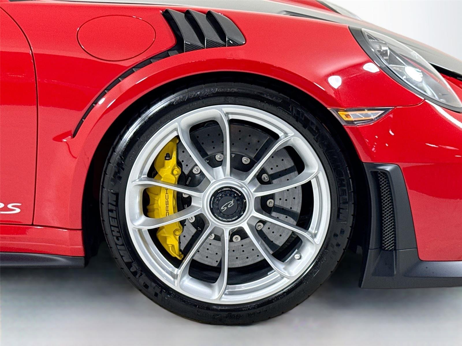 2019 Porsche 911 GT2 RS photo 34