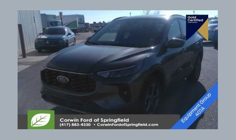 2025 Ford Escape ST-Line Select's photo