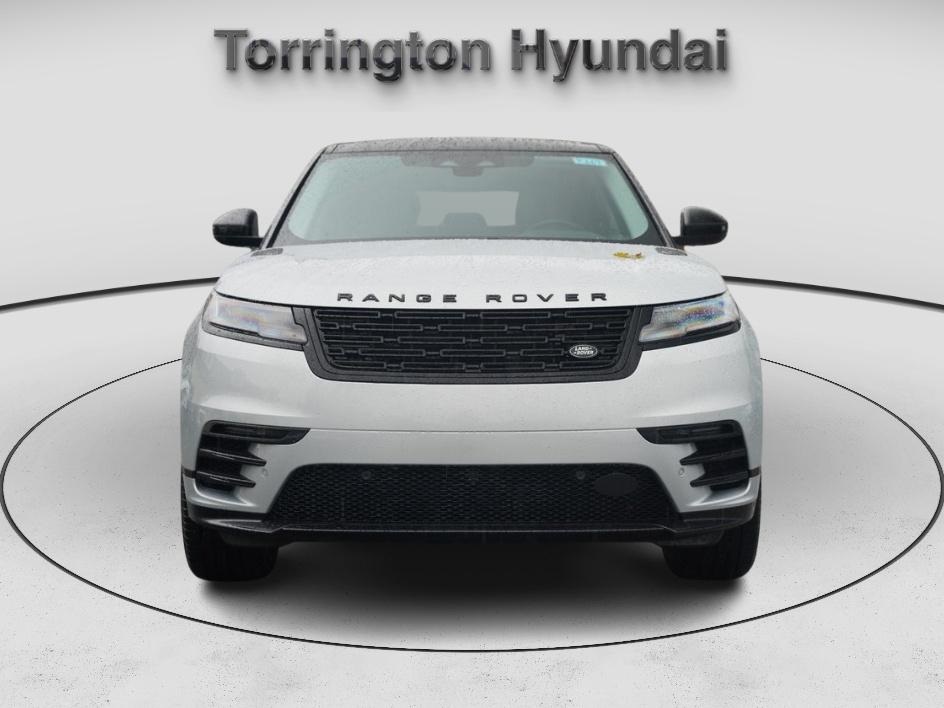 2025 Land Rover Range Rover Velar SE photo 2