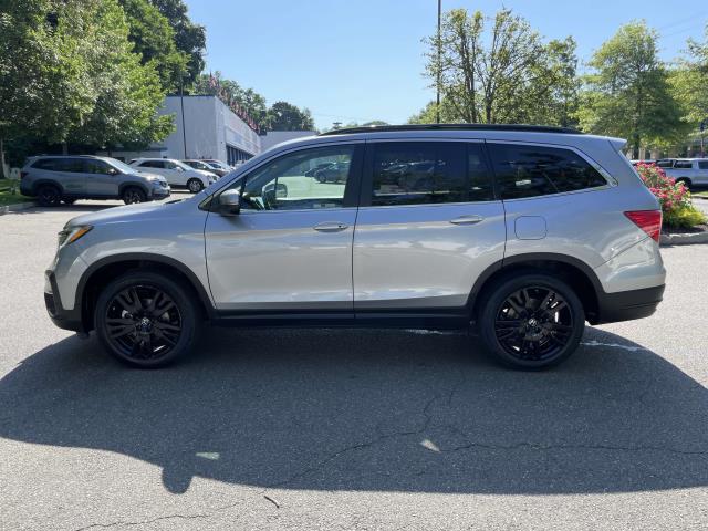 2022 Honda Pilot Special Edition photo 3
