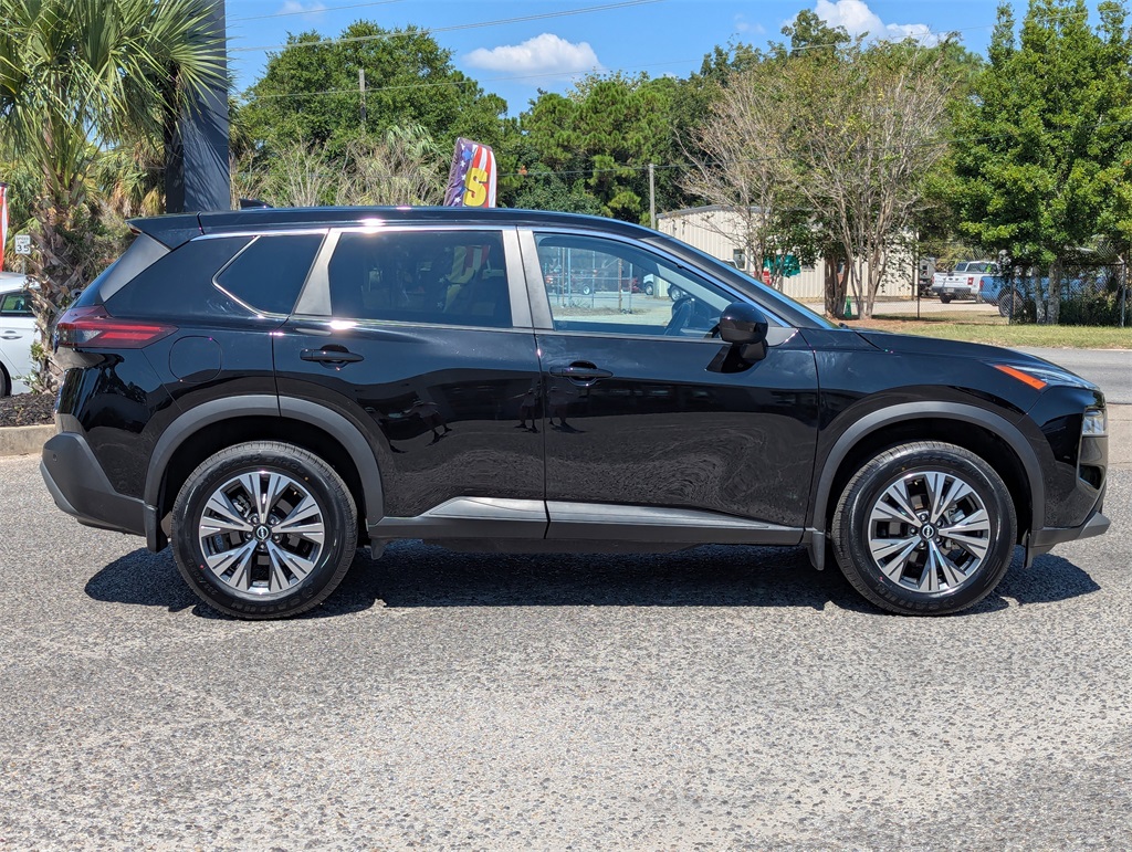 2023 Nissan Rogue SV photo 7