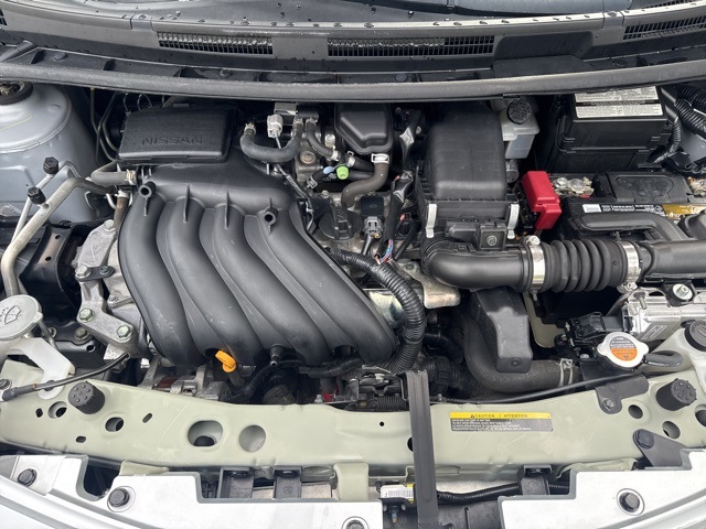 2019 Nissan Versa Note SV photo 17