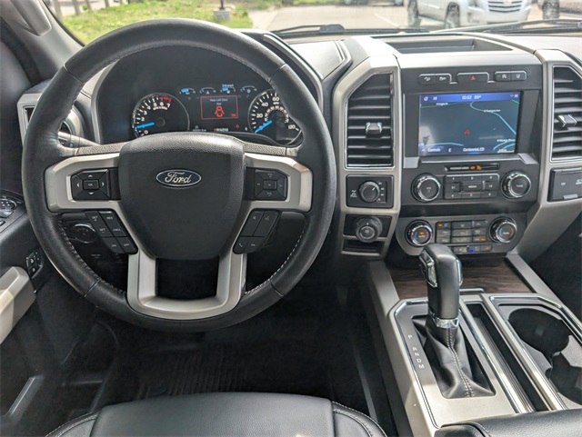 2020 Ford F-150 Lariat photo 14