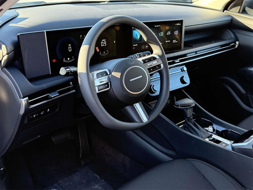 2026 Hyundai Tucson SEL photo 2