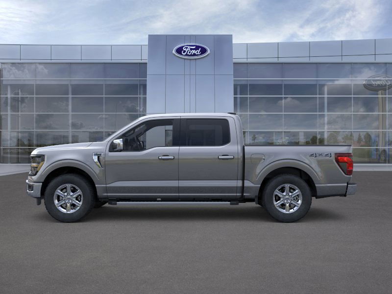 2025 Ford F-150 XLT photo 3