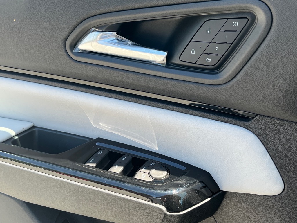 2025 Honda Prologue Elite photo 7