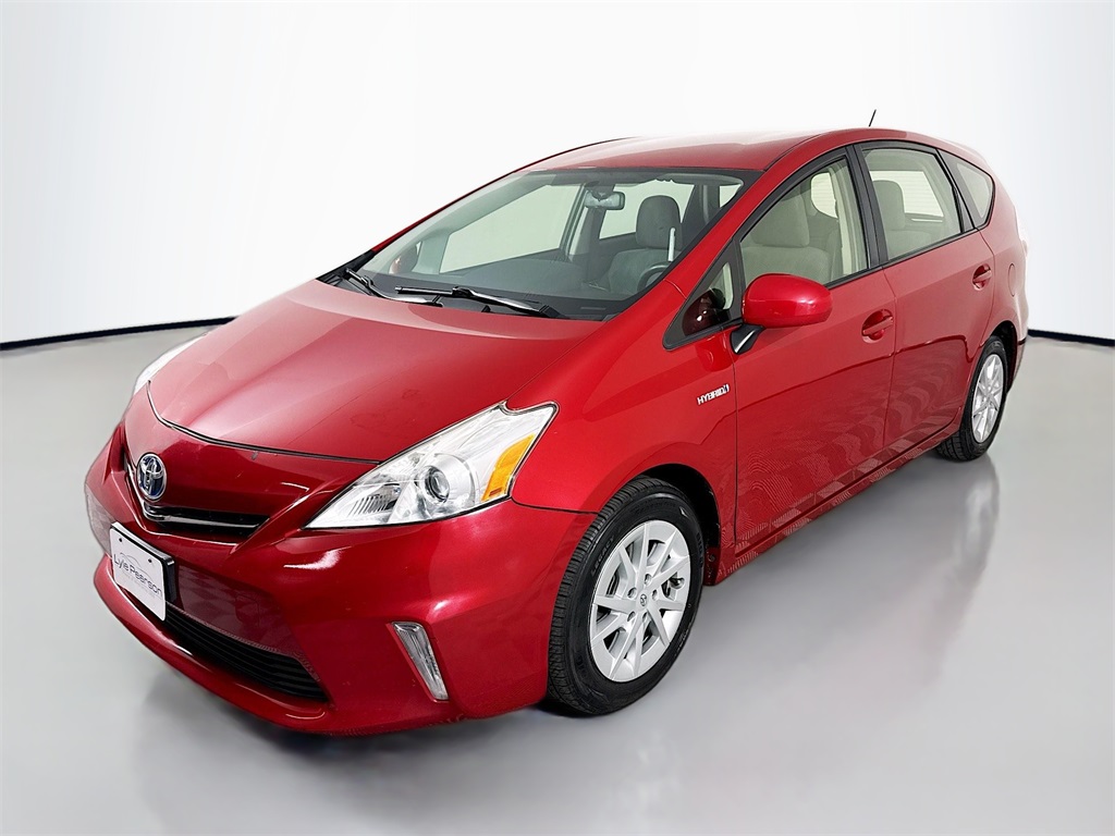 2013 Toyota Prius v Five