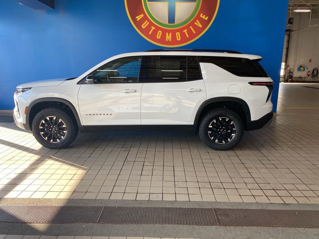 2026 Chevrolet Traverse Z71 photo 12