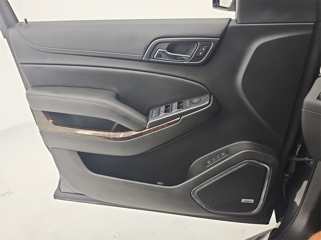 2018 Chevrolet Tahoe LT photo 29